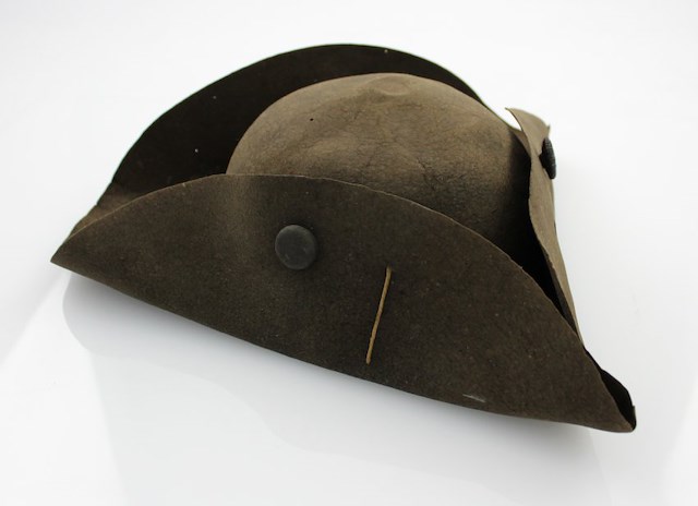 Wool felt cocked hat. Object ID H-075. Courtesy of The Fort Ticonderoga Museum Collection.