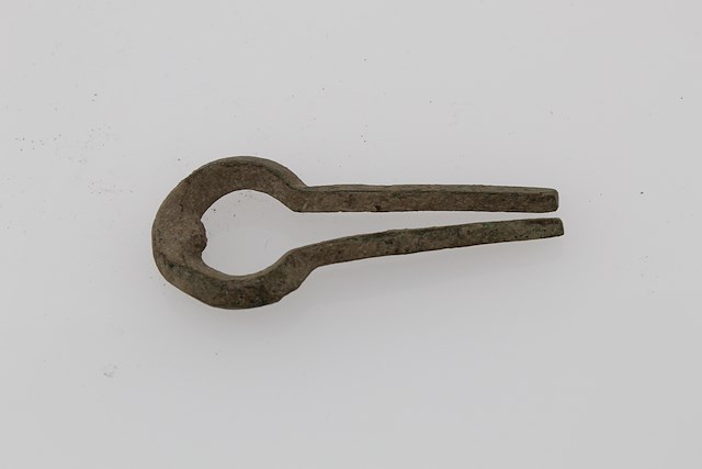 Brass jaw harp, reportedly found at Fort Ticonderoga during the 20th century reconstruction. Object ID INV4323. Courtesy of The Fort Ticonderoga Museum Collection.