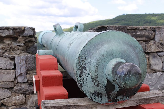 French Gribeauval pattern bronze 16-pounder siege cannon. Object ID 1999.1341. Courtesy of The Fort Ticonderoga Museum Collection.