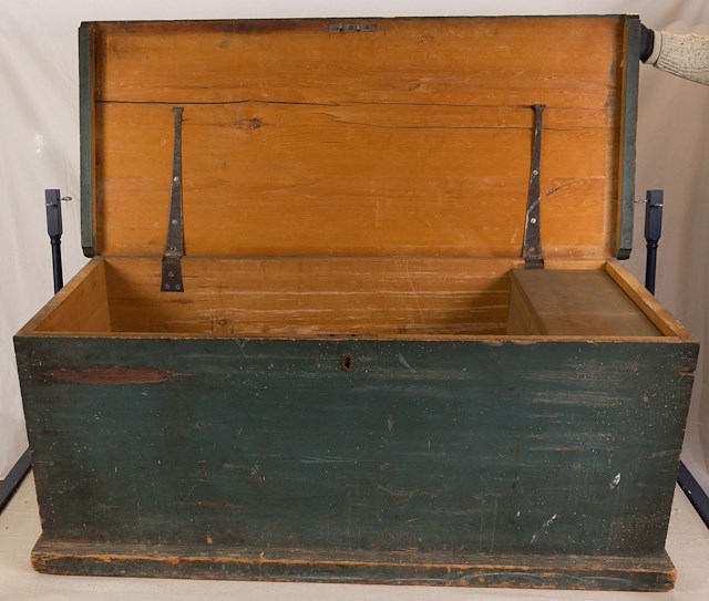 Wooden chest.  Object ID 2021.FIC.9. Courtesy of The Fort Ticonderoga Museum Collection.
