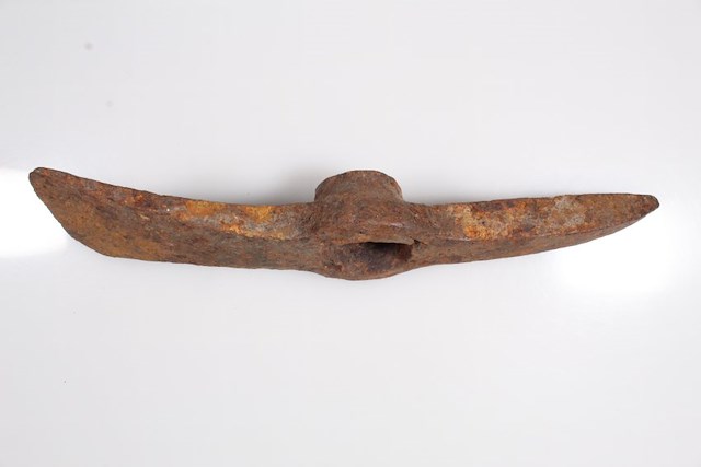 Complete pick mattock. Object ID 2017.B.64.245. Courtesy of The Fort Ticonderoga Museum Collection.